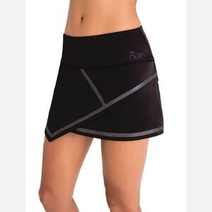 🐬Alba Empowered & Feminine Black Mini Skirt with Gray Accents